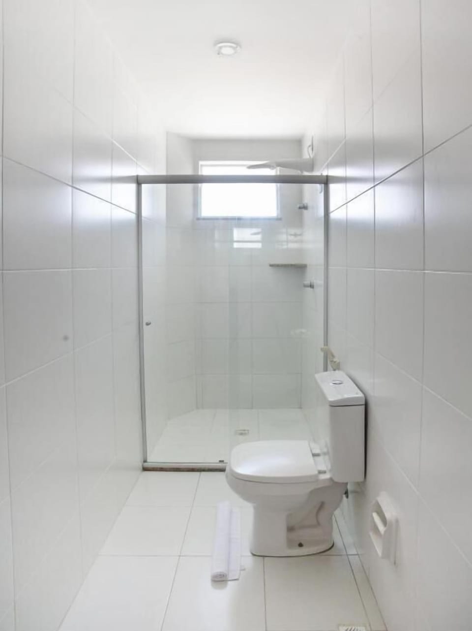 Towels, soap, shampoo, toilet paper