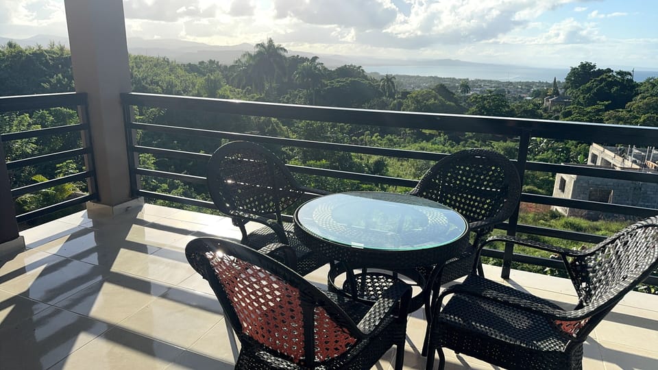 Deluxe Condo, Sea View | Terrace/patio