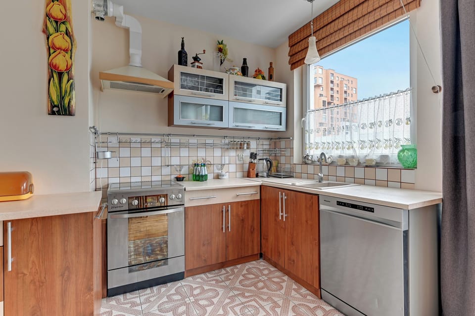 Comfort Apartment, Balcony | Private kitchen | Electric kettle