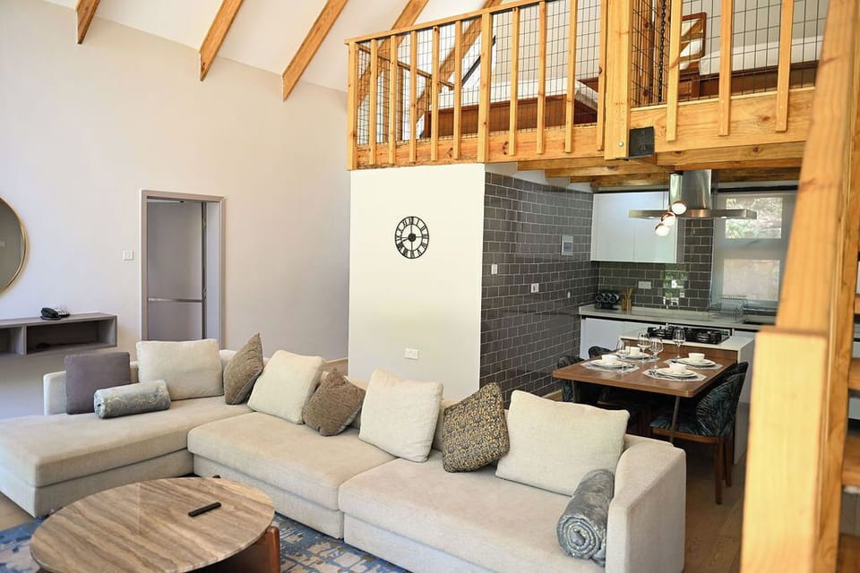 Villa, Patio, Mountain View | Living area