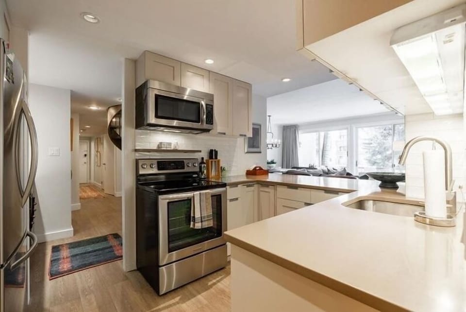 Condo, 2 Bedrooms | Private kitchen | Coffee/tea maker, fridge, oven, toaster