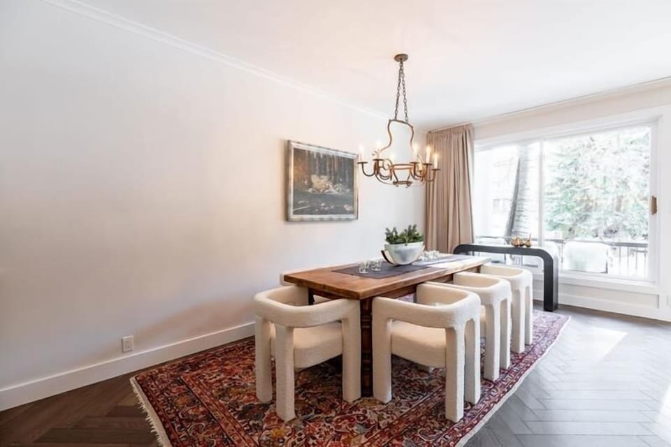 Condo, 2 Bedrooms | Dining