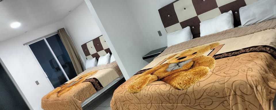 Family Room | Iron/ironing board, free WiFi, bed sheets