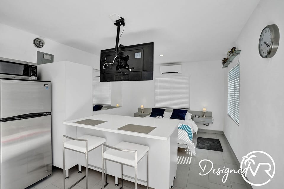 House (0 Bedroom) | Interior