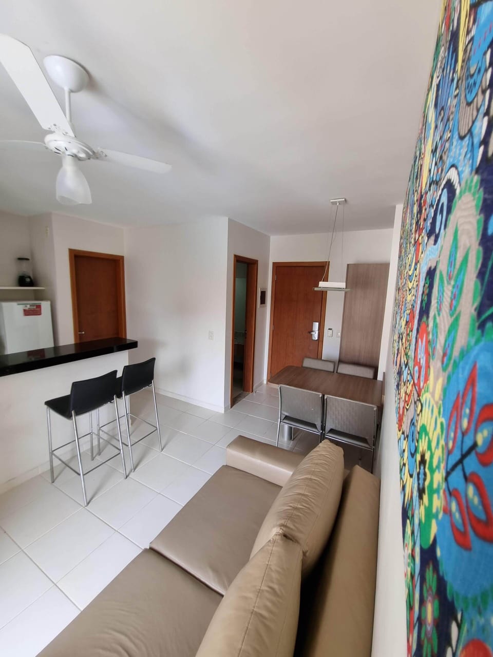 Standard Suite, Non Smoking, Kitchenette | Dining room