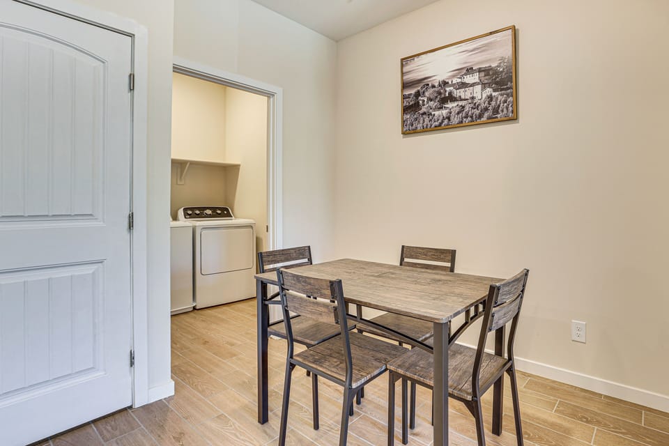 Apartment (1 Bedroom) | Interior