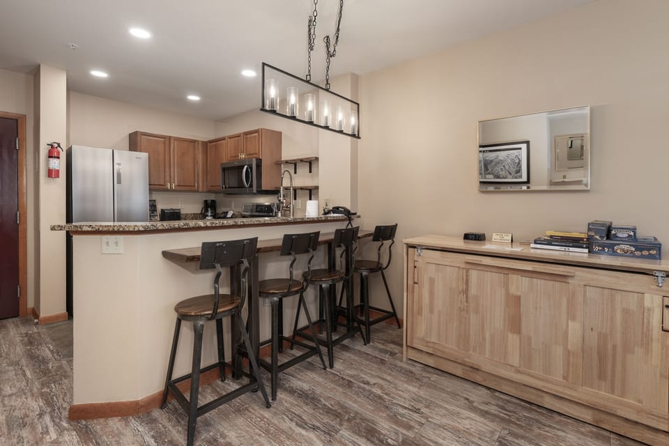 Condo, 1 Bedroom | Private kitchen | Coffee/tea maker, fridge, oven, toaster