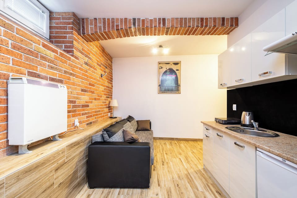 Studio | Living area