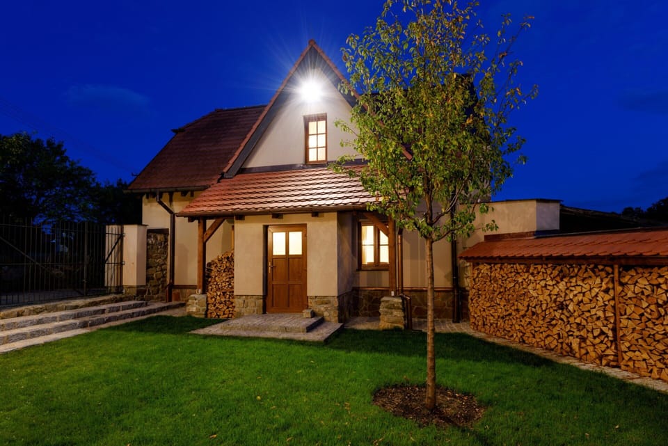 Villa | Exterior