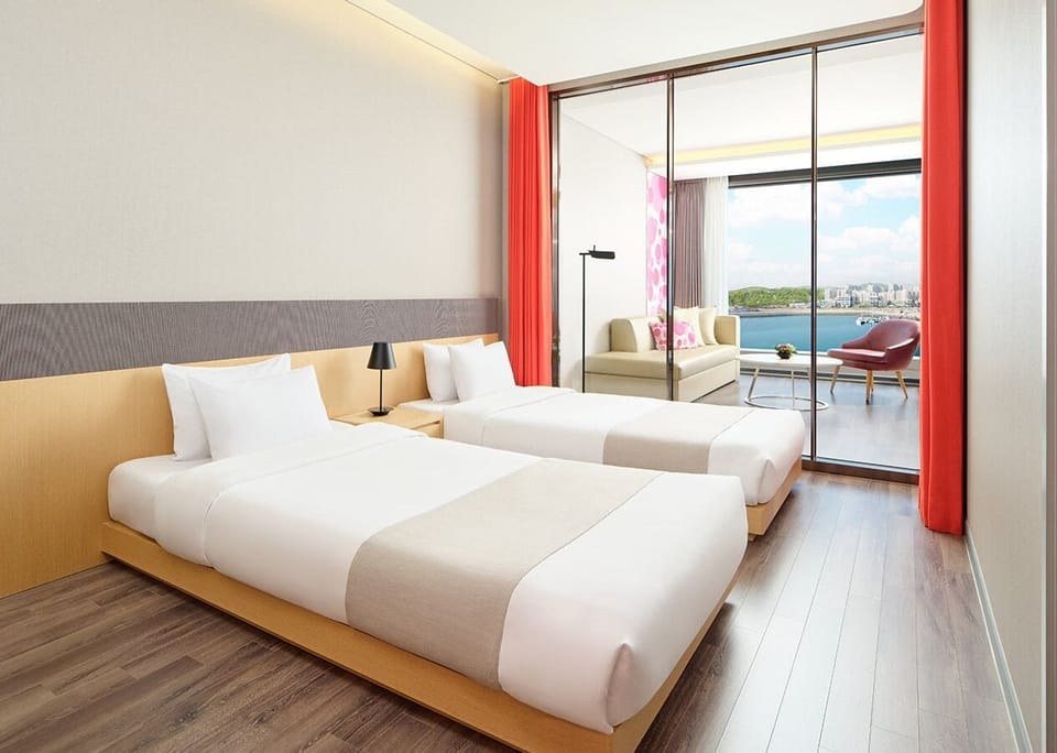 Superior Suite | Free WiFi, bed sheets