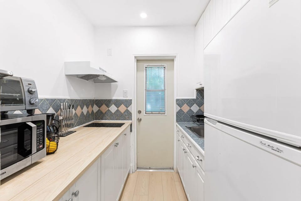 House | 1 bedroom