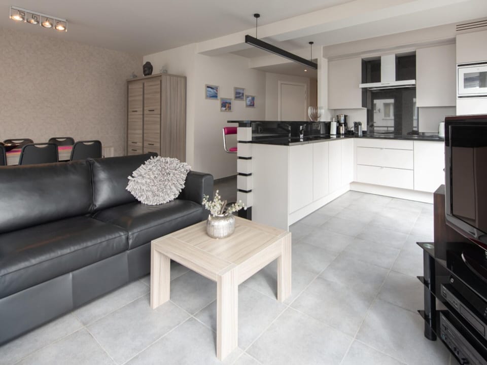 Apartment | Living room