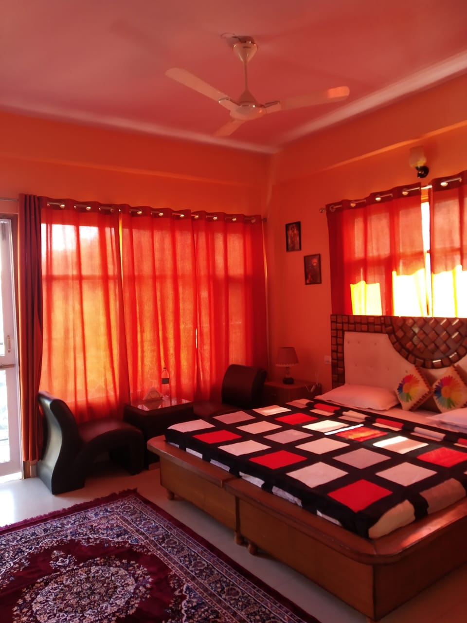 Classic Single Room, Balcony, Mountain View | Laptop workspace, iron/ironing board, free WiFi
