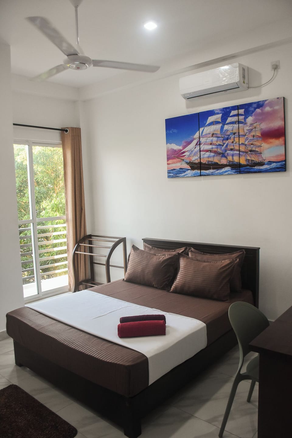 Deluxe Double Room | Desk, free WiFi