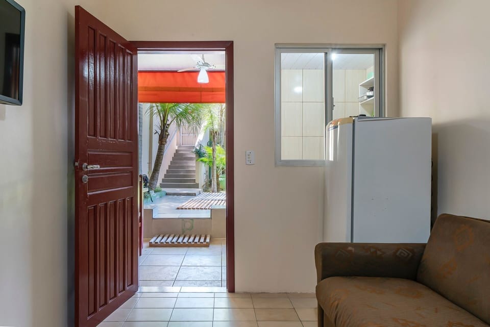 Apartment | Living area | TV