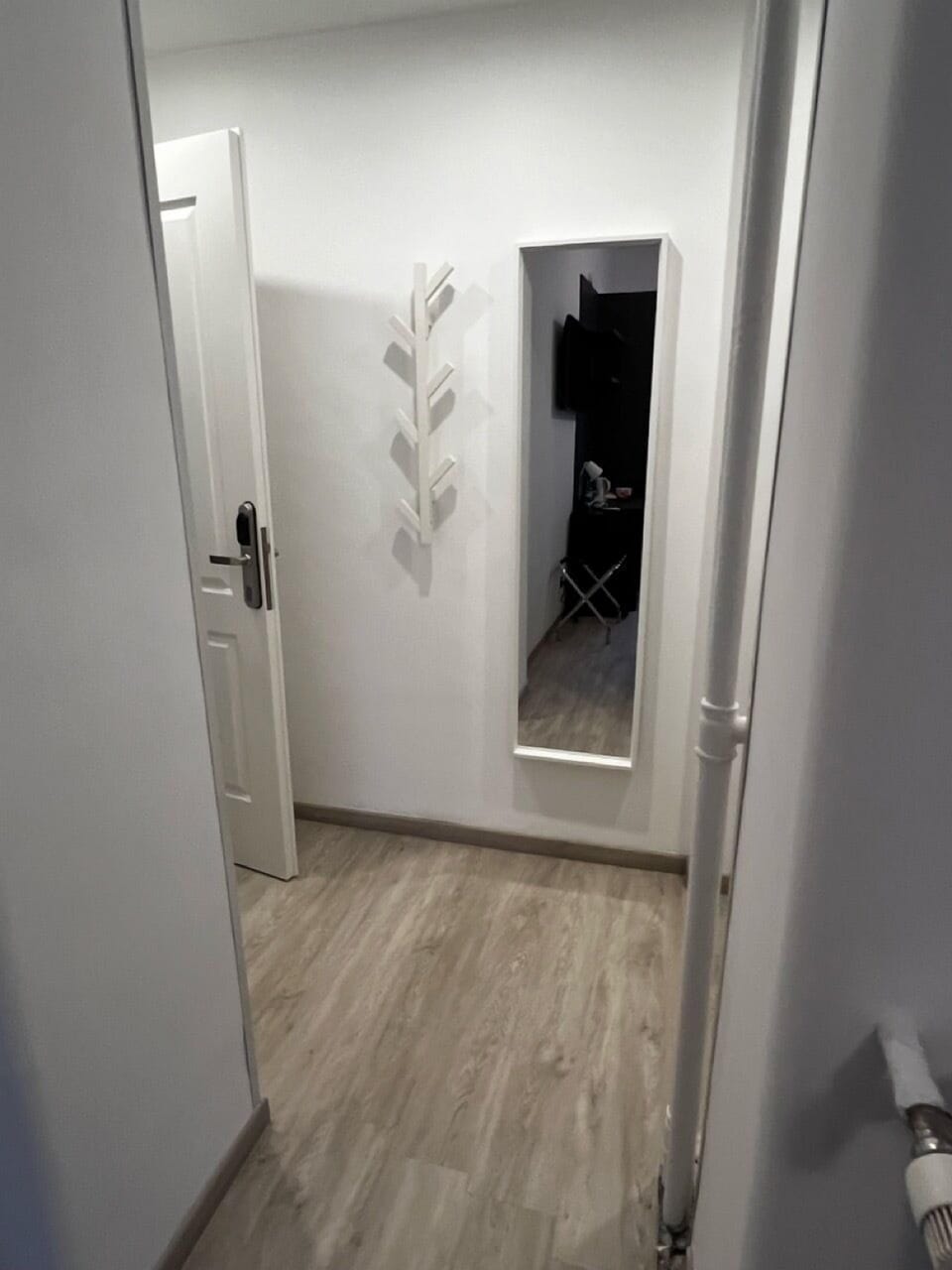 Comfort Triple Room, Private Bathroom | In-room safe, desk, WiFi (free)
