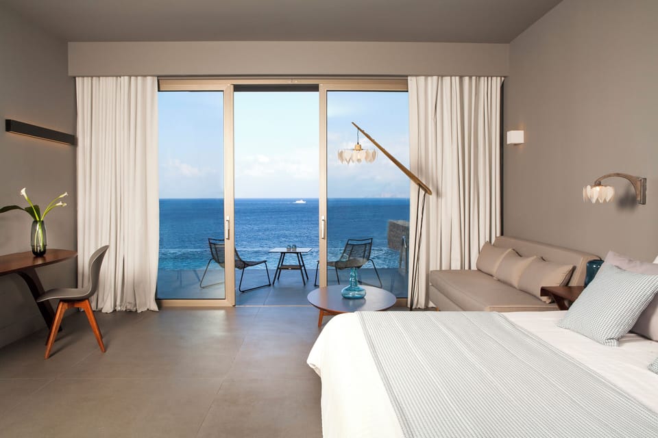 Deep Blue Bungalow Suite with Private Pool, Waterfront | Minibar, in-room safe, desk, blackout drapes