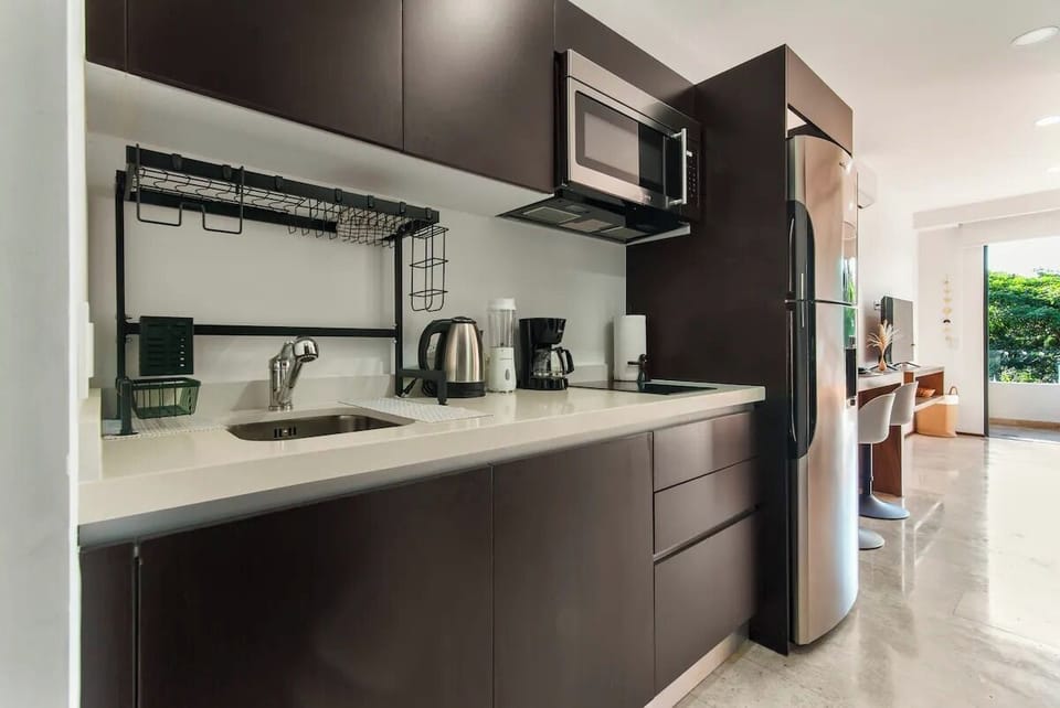 Apartment, 1 Bedroom, Balcony, City View | Private kitchen