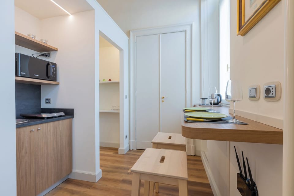 Classic Studio | Private kitchenette