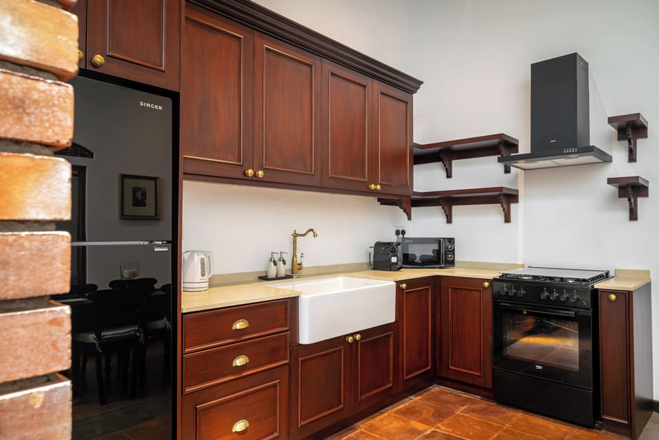Deluxe House, 2 Bedrooms, Non Smoking | Private kitchen | Espresso maker, electric kettle, toaster
