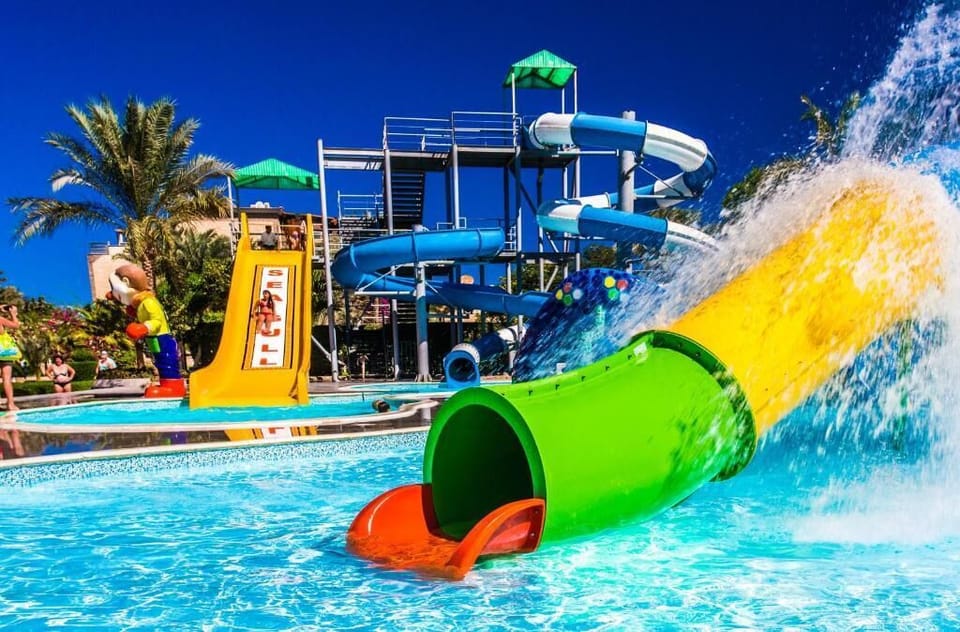 15 outdoor pools