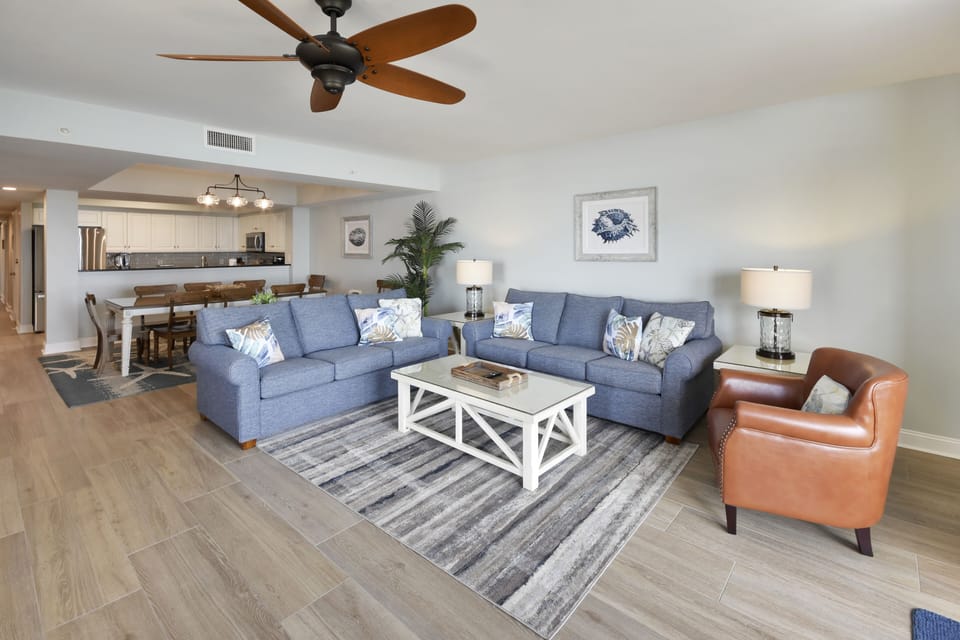 Condo, 5 Bedrooms | Living area | Smart TV, DVD player