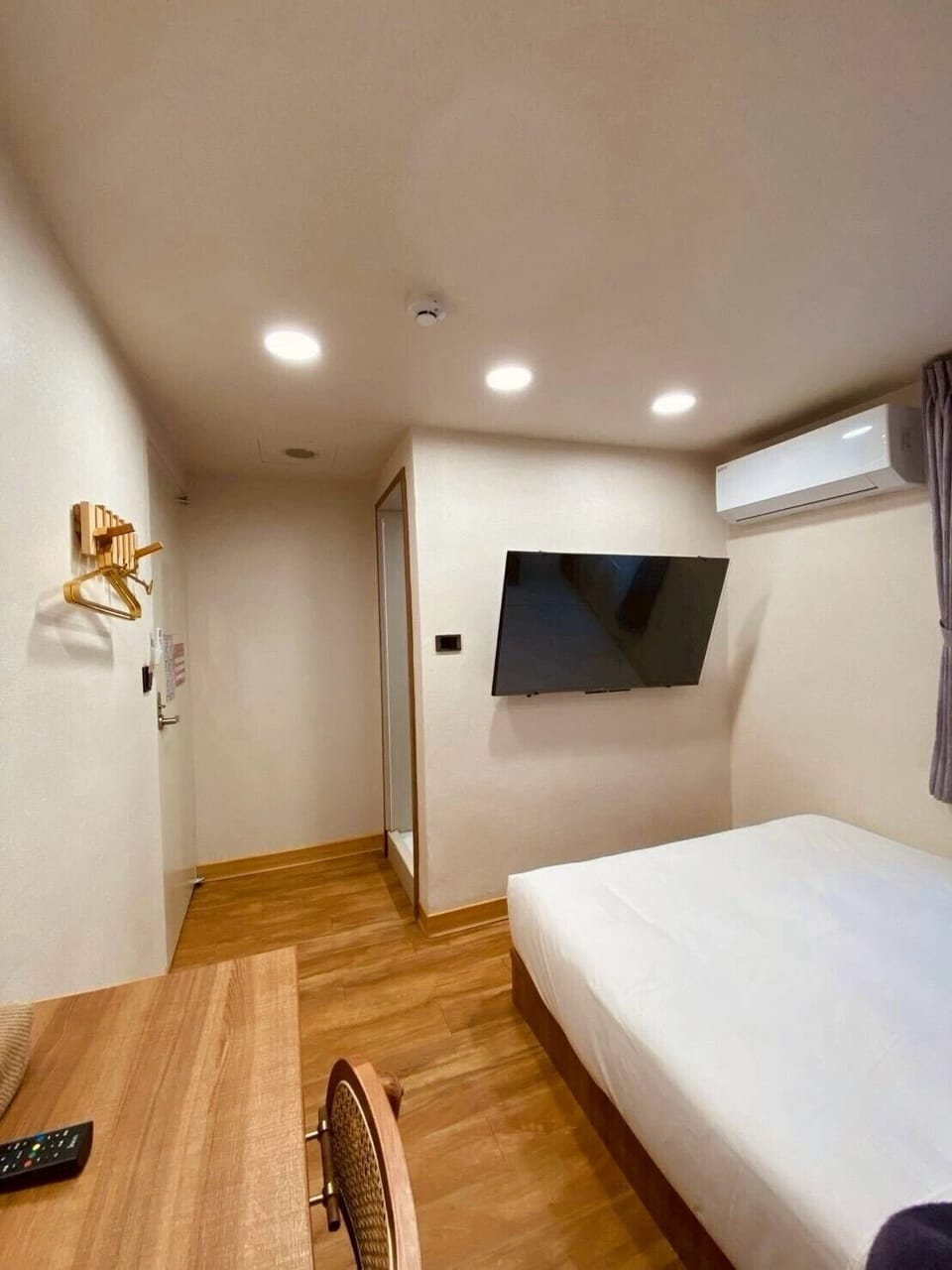 Classic Double Room | Premium bedding, desk, laptop workspace, soundproofing