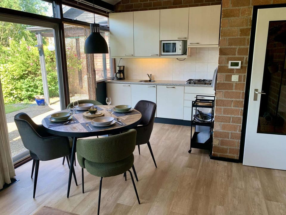 House | Dining