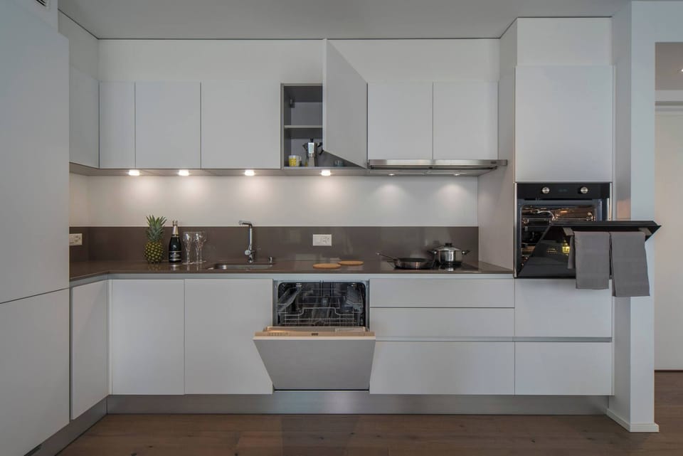 Apartment, 1 Bedroom, Accessible, Balcony | Interior