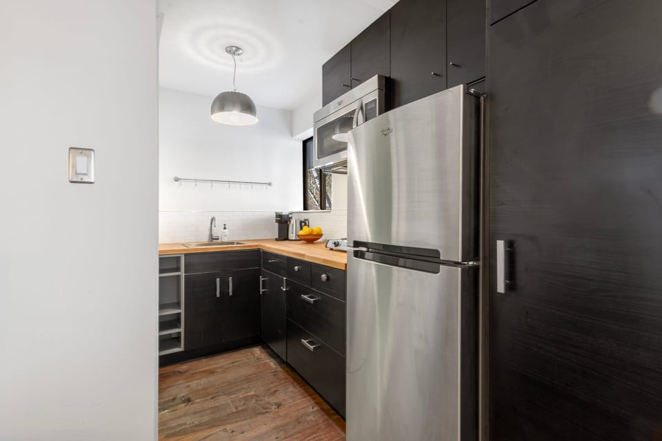 Condo, 1 Bedroom | Private kitchen | Fridge, coffee/tea maker
