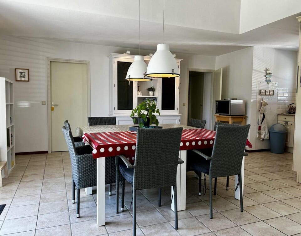 House | Private kitchen | Highchair