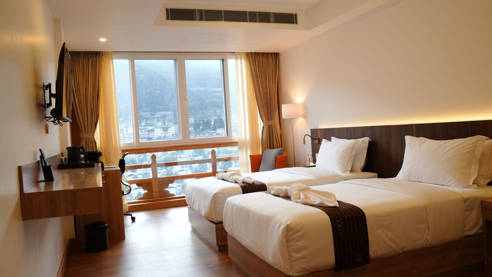 Deluxe Twin Room, 2 Twin Beds, Balcony, City View | Premium bedding, memory foam beds, minibar, desk