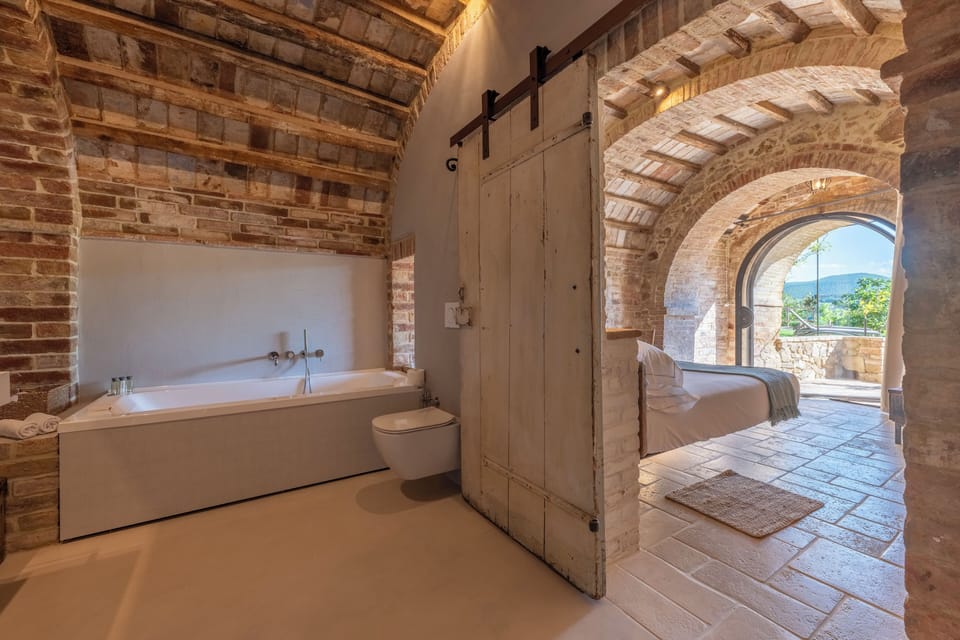 Luxury Double Room, Garden View | Bathroom | Hair dryer, slippers, bidet, towels