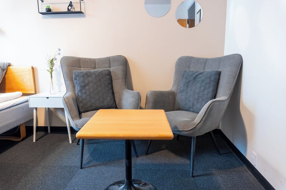 Basic Double Room | Bathroom | Shower, free toiletries, hair dryer, towels