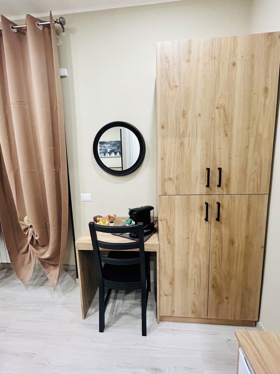 Classic Room | In-room safe, desk, WiFi (free)