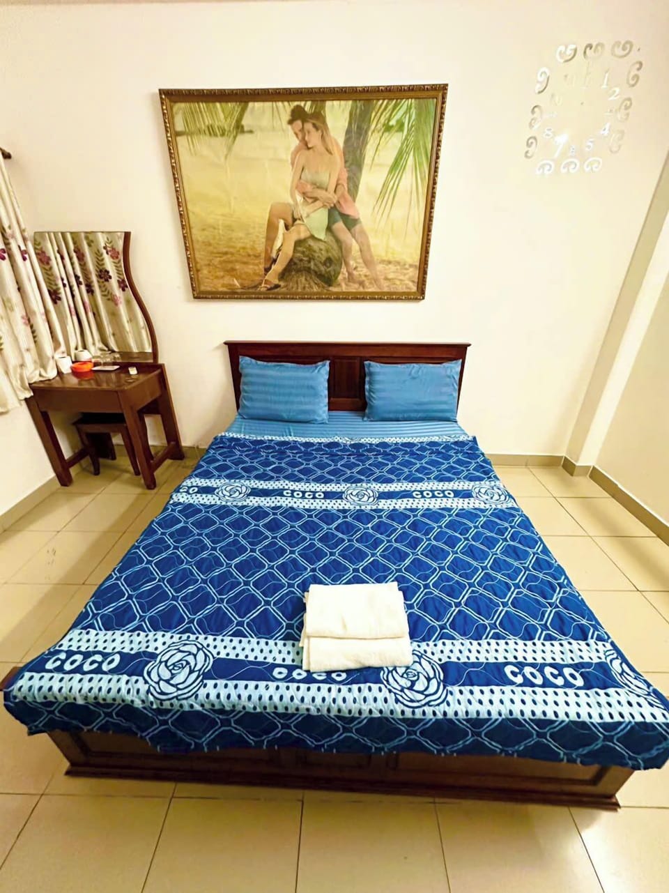 Deluxe Room | Desk, blackout drapes, iron/ironing board, free WiFi