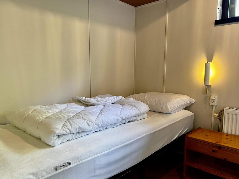 House | 3 bedrooms, individually furnished