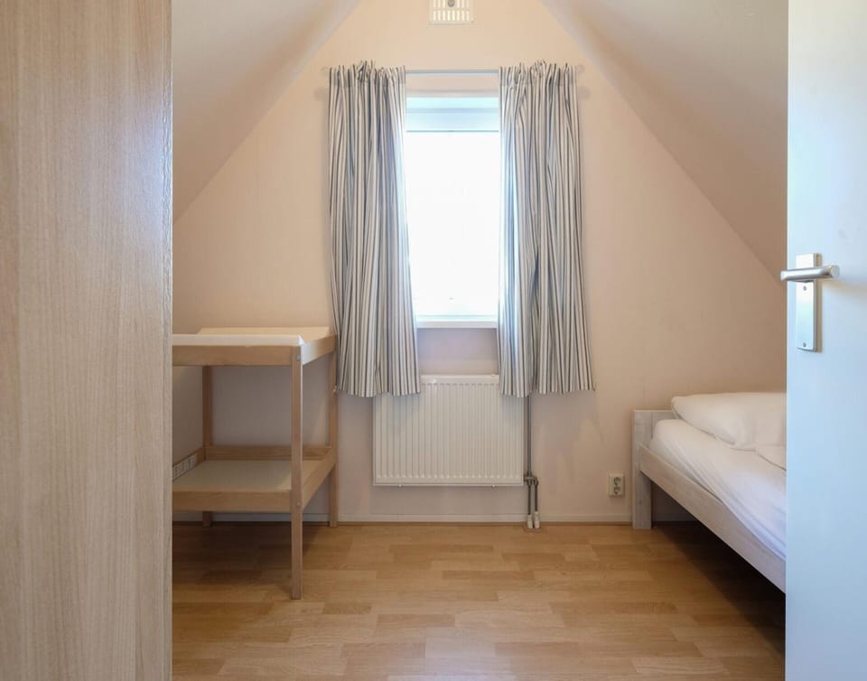 House | 3 bedrooms, iron/ironing board