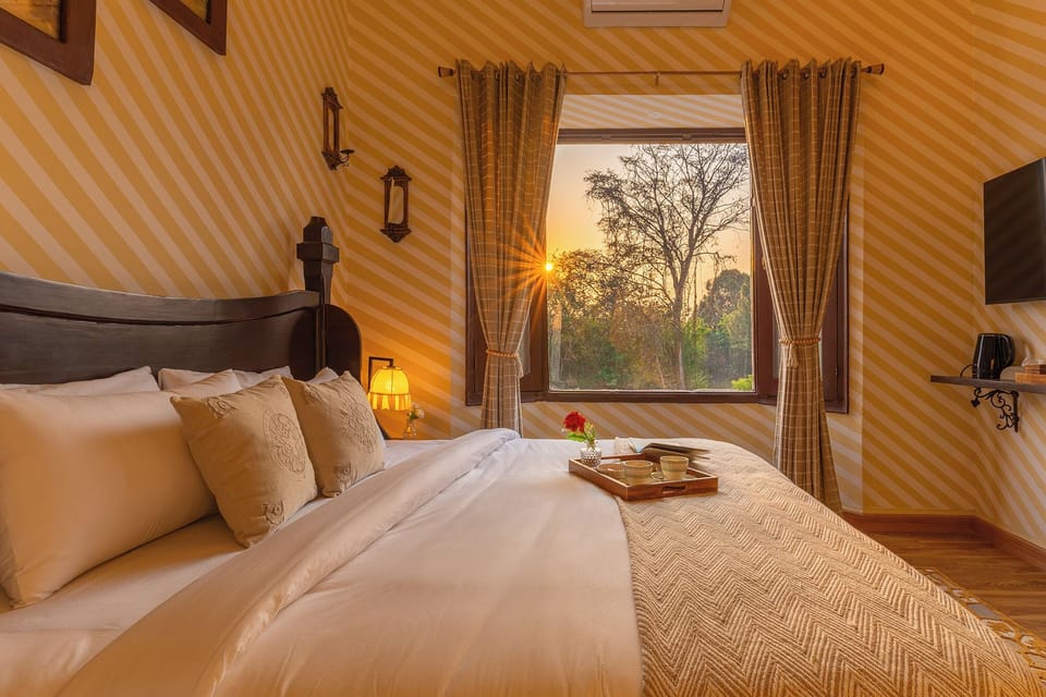 Comfort Room | Soundproofing, iron/ironing board, rollaway beds, free WiFi