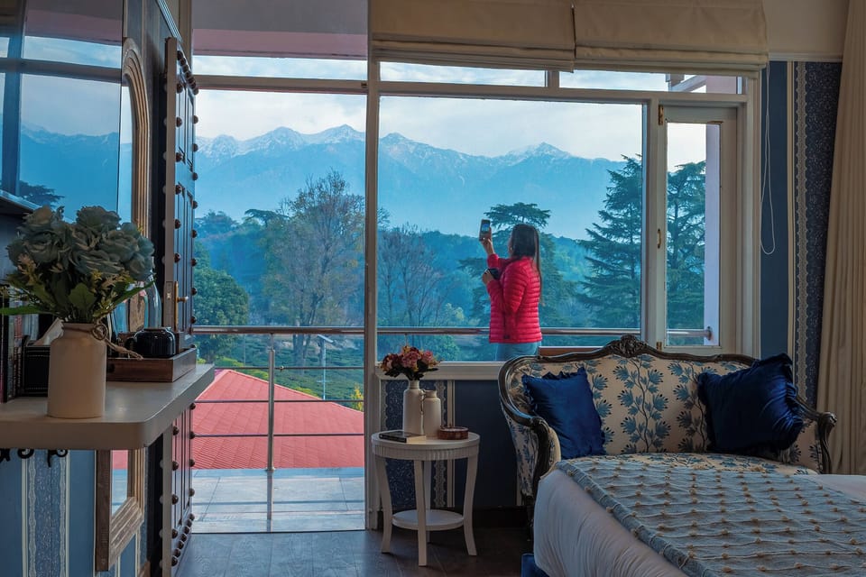Luxury Room | Soundproofing, iron/ironing board, rollaway beds, free WiFi