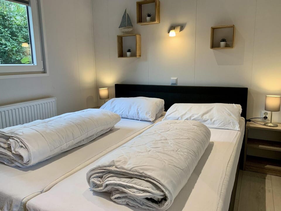 Furnished Chalet in Sint Maartenszee House in North Holland (province)