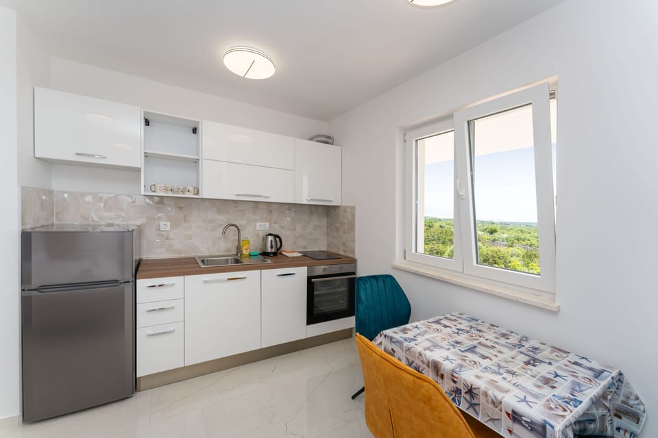 Apartment, Balcony, Garden View | Interior