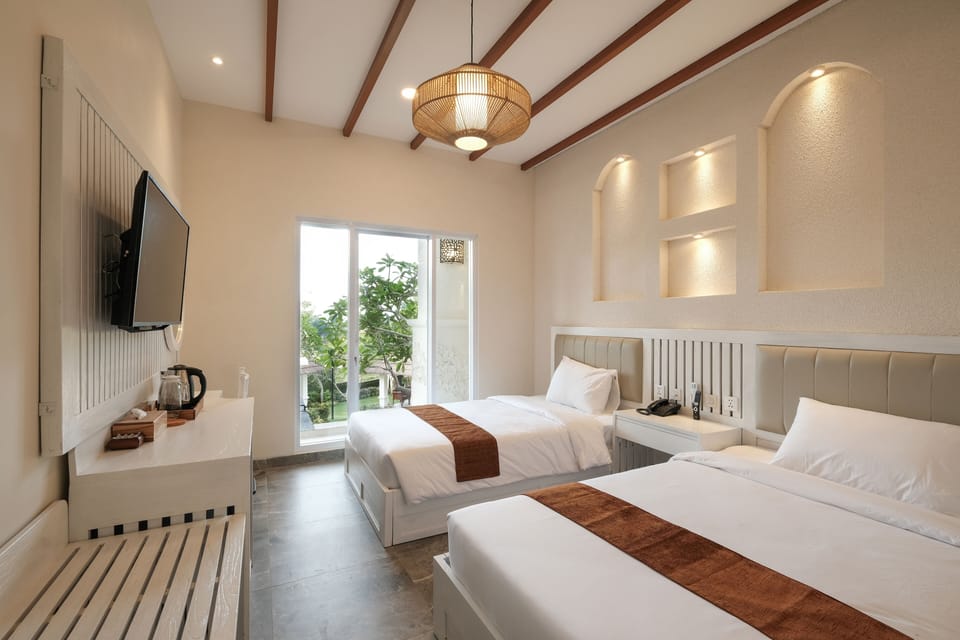 Standard Twin Room | Desk, soundproofing, free WiFi