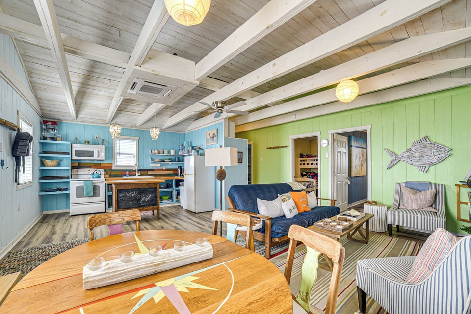 House (2 Bedrooms) | Interior