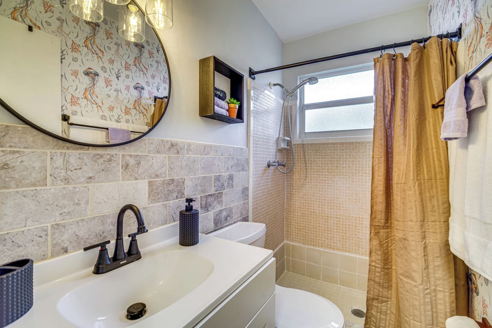 Half-mi to Ocean: Cape Canaveral Beach Hideaway! Apartment in Cape Canaveral