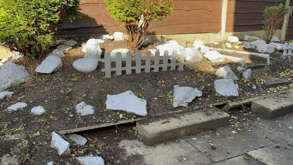 House | Property grounds