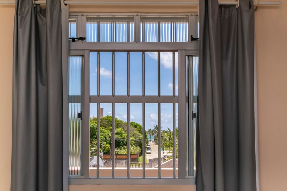 Suite | Interior