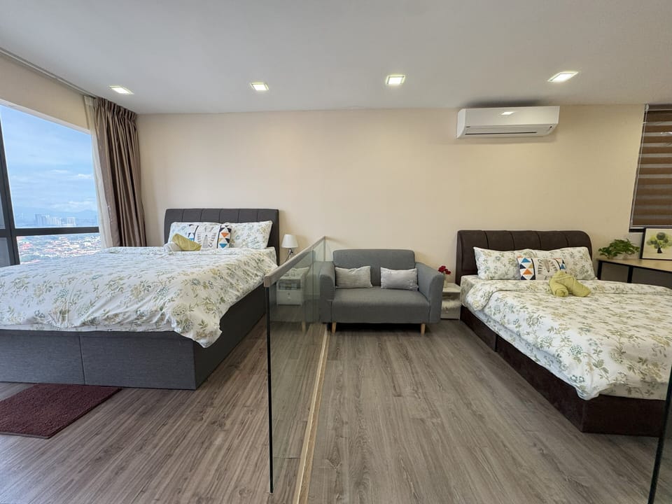 Spacious Duplex Oasis Icon City Apartment in Petaling Jaya