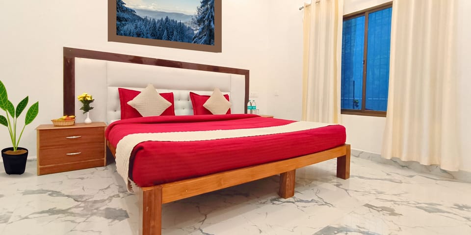 Deluxe Room, City View