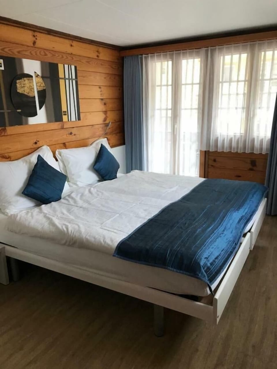 Economy Double Room with shared Bathroom | WiFi (free)